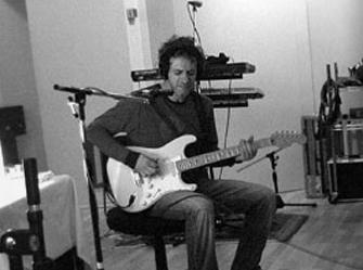 cerati_grabando.jpg